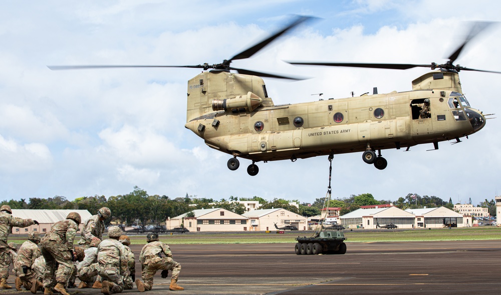 25th DSB Live Sling Load Training