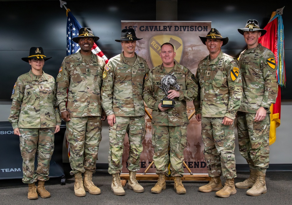 U.S. Army Soldiers receive awards for the 1st Cavalry Division Career Counselor of the Year Competition