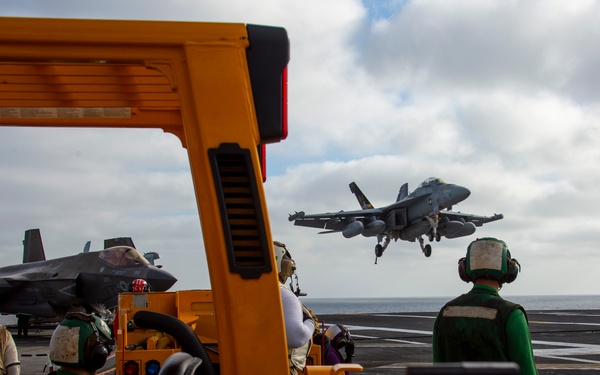 Abraham Lincoln conducts flight operations