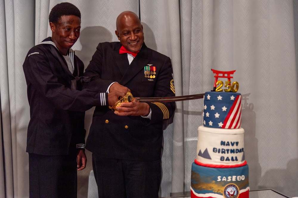 CFAS Celebrates 250th Navy Ball at Huis Ten Bosch