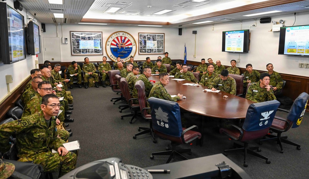 JGSDF Command Sergeants Major Visit CFAS