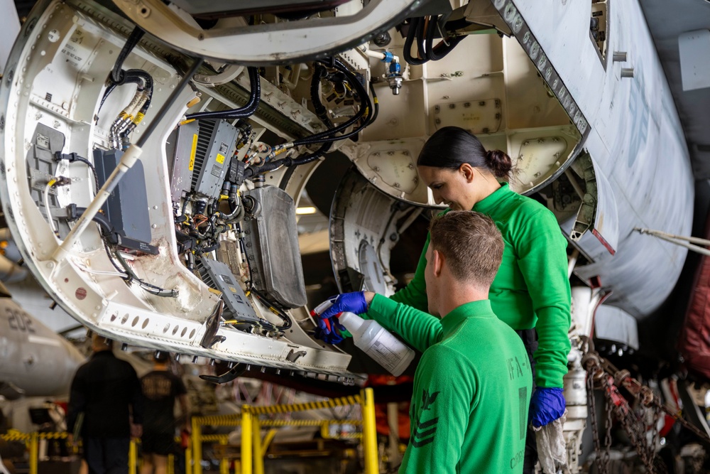 Abraham Lincoln conducts routine operations