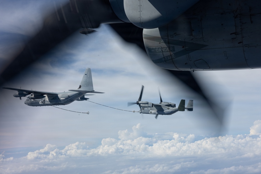 VMM-262 fly to the Philippines for foreign disaster relief