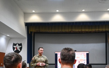 Raider Soldiers Join Secretary of War for Early Morning Morale Call