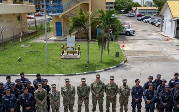 CTF 75.4 trains Royal Brunei Armed Forces during CARAT Brunei 25