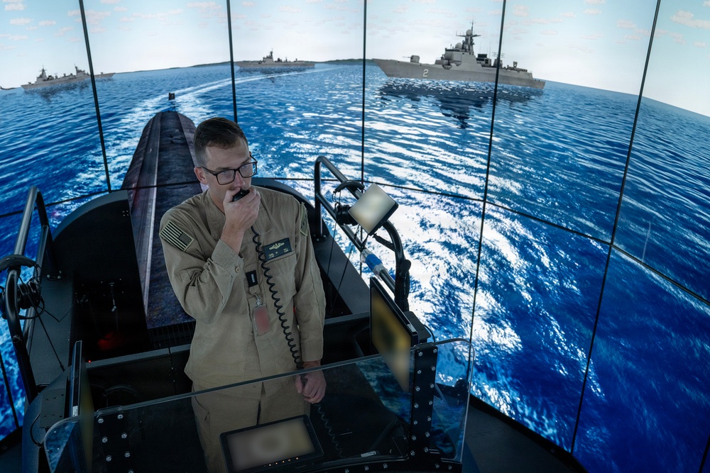 Submarine Squadron 15 Hosts Regional Junior Officer Symposium