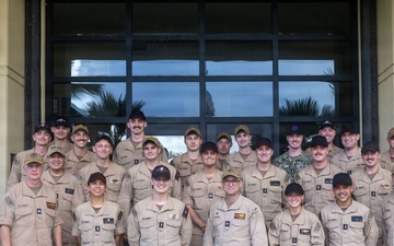Submarine Squadron 15 Hosts Regional Junior Officer Symposium