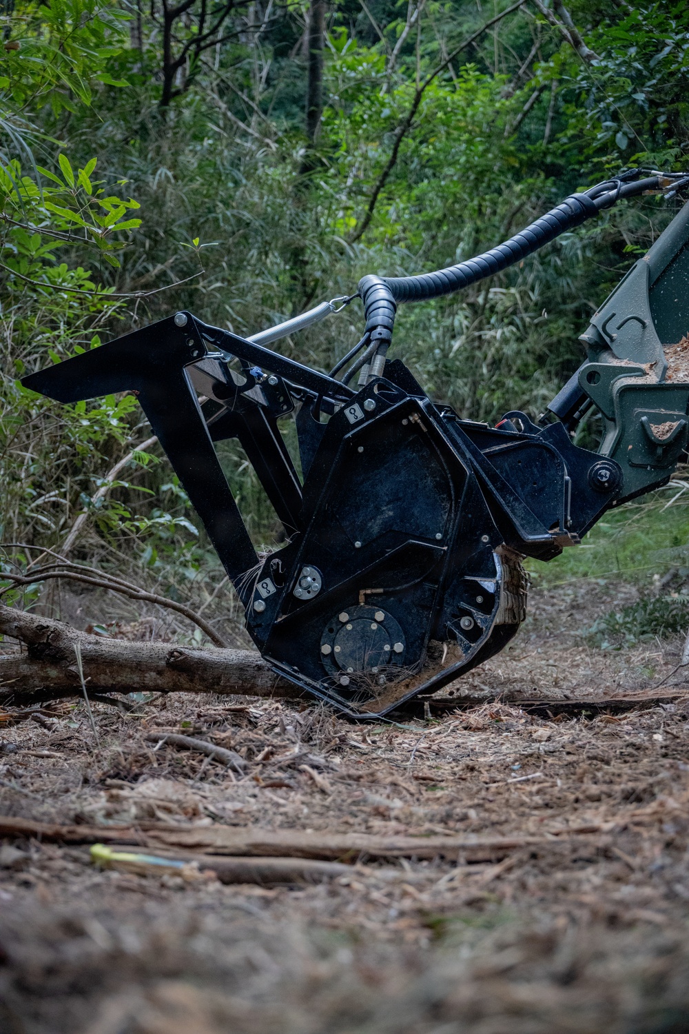 9th Engineer Support Battalion Host Multi-Terrain Loader New Equipment Training