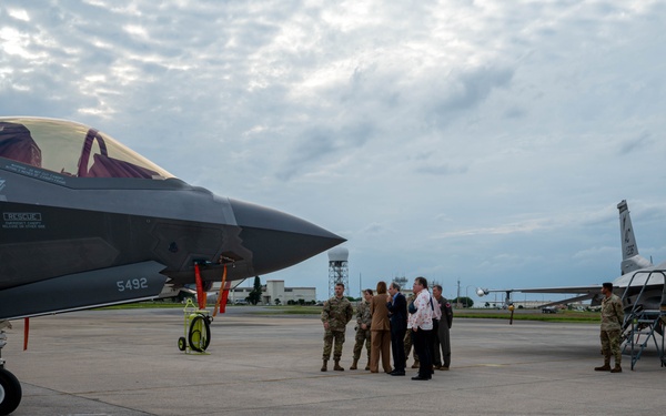 German officials gain firsthand look at Kadena’s Indo-Pacific mission