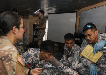 Philippine Coast Guard Nurse Corps TCCC and U.S. Army training