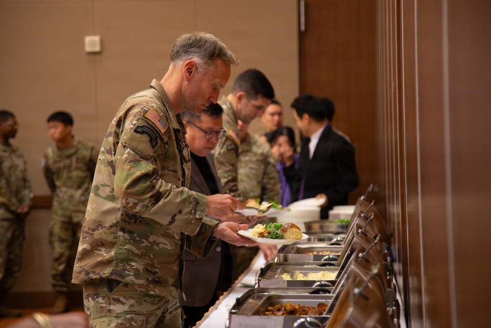 Eighth Army Thanksgiving Prayer Luncheon