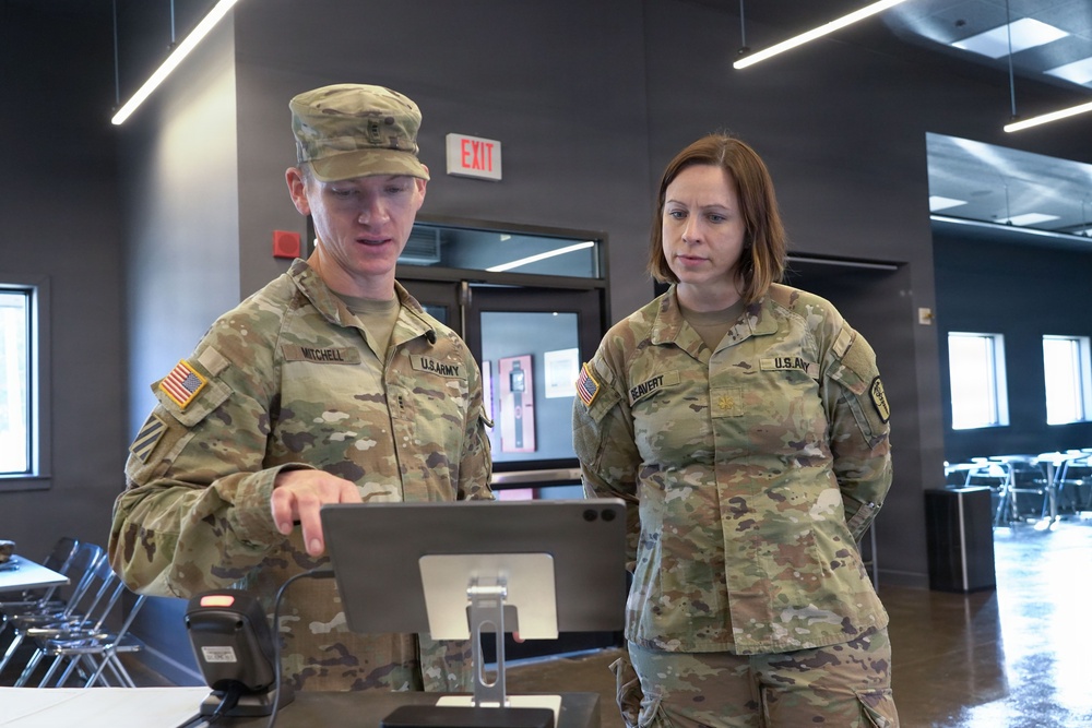 Demonstrating new innovation in the Army's dining facilities