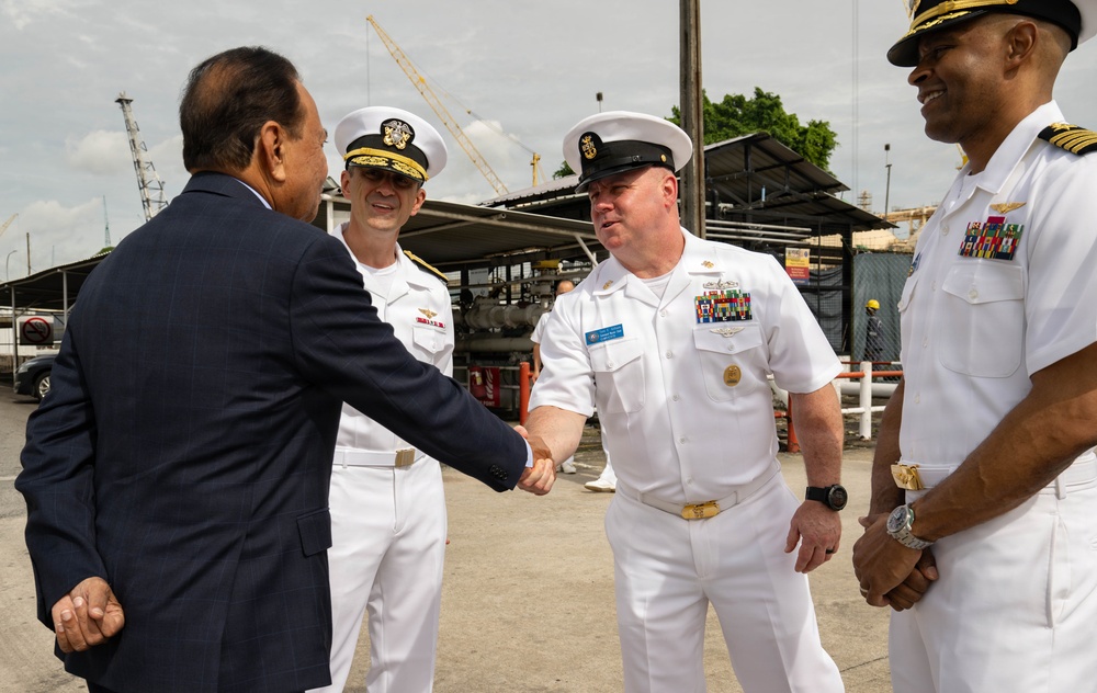 US AMBASSADOR TO SINGAPORE VISITS PSA SEMBAWANG