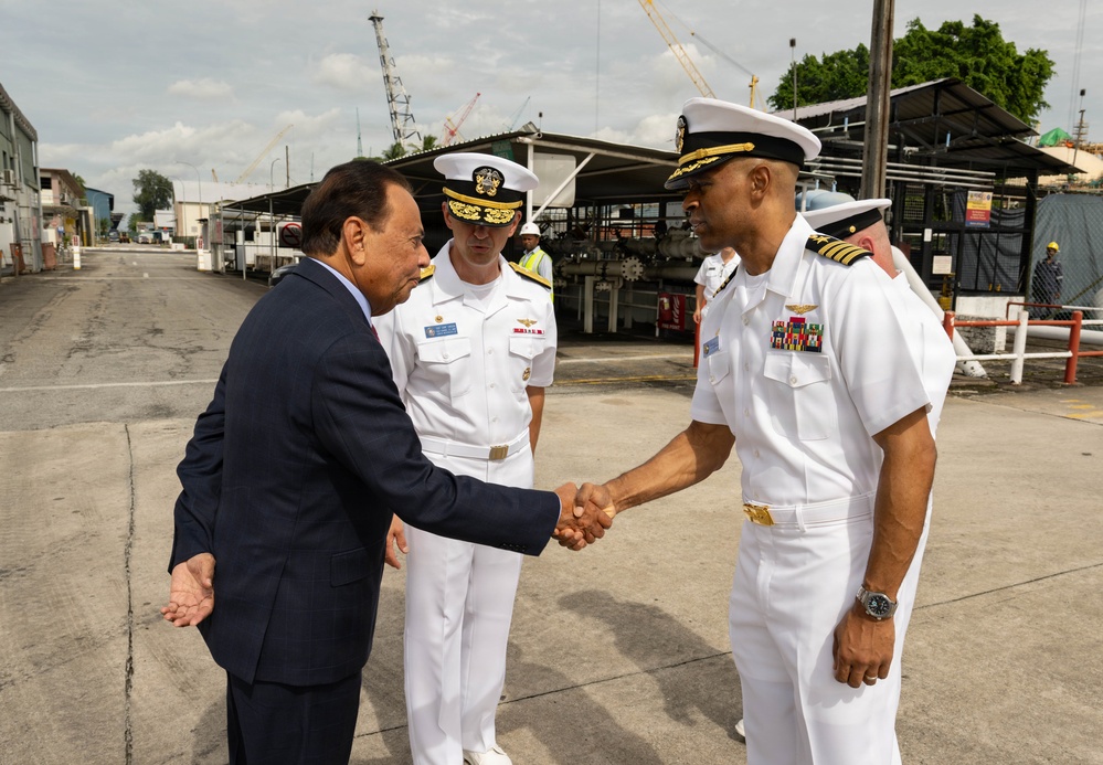 US AMBASSADOR TO SINGAPORE VISITS PSA SEMBAWANG
