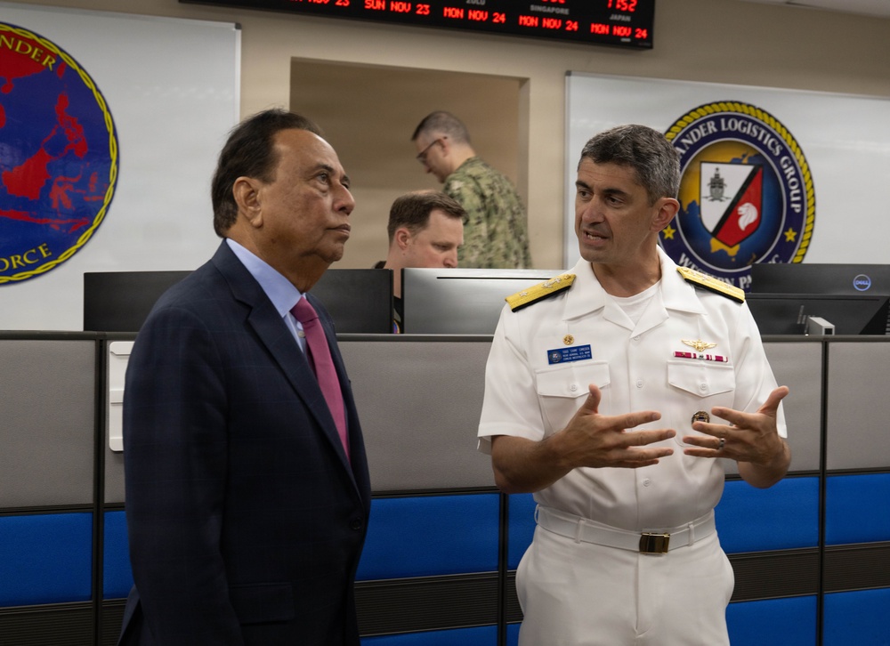 US AMBASSADOR TO SINGAPORE VISITS PSA SEMBAWANG