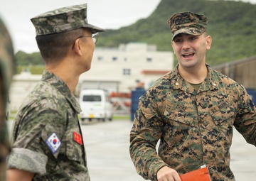 12th LLB Hosts a Key Leader Engagement for ROK Marine Corps