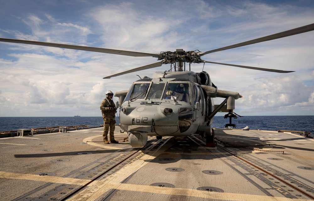 CJCS Tours USS Lake Erie