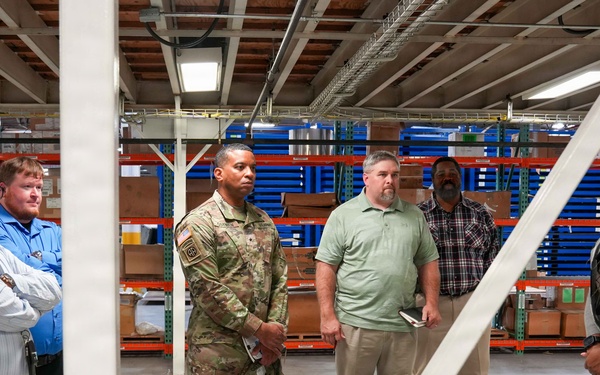DLA Distribution commander tours facilities at Robins AFB