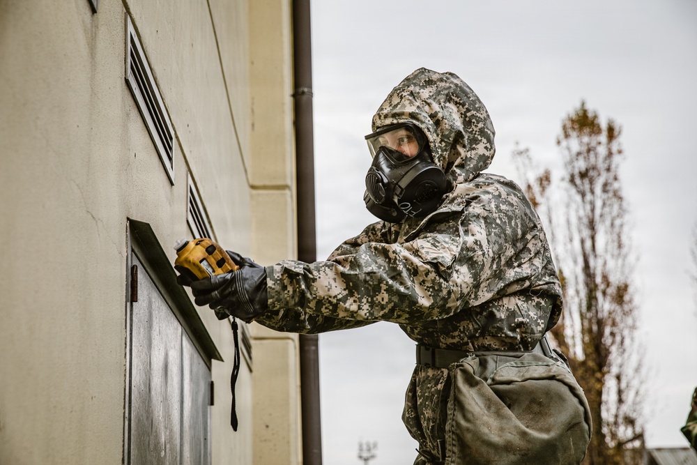 173rd Airborne Brigade Soldiers participate in CBRNE training
