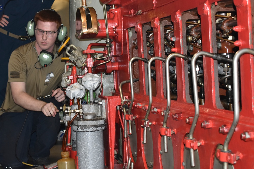 USS Wyoming (SSBN-742) (Blue)