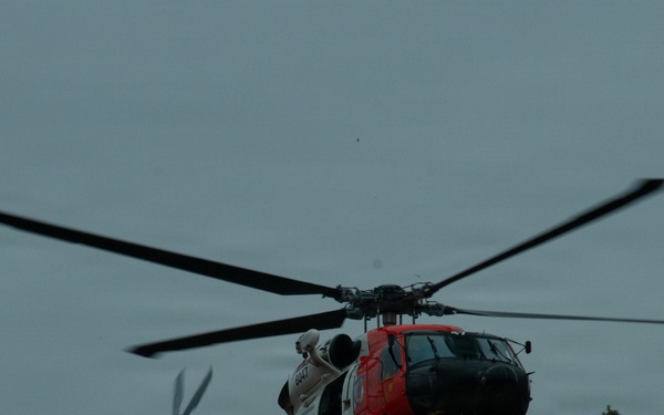 Coast Guard Air Station Traverse City conducts swift water rescue training on Boardman River