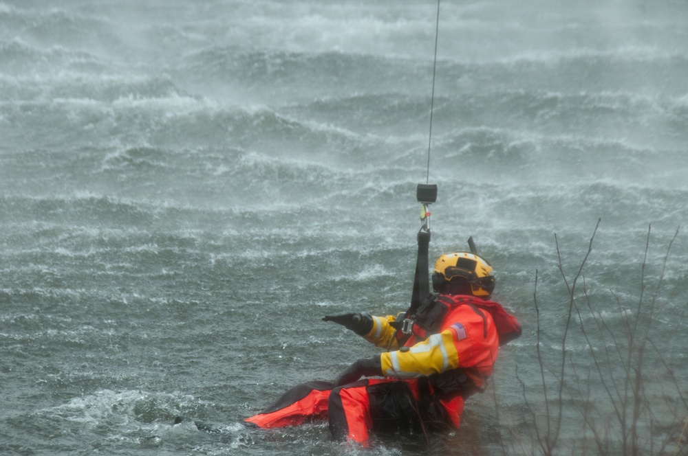 Coast Guard Air Station Traverse City conducts swift water rescue training on Boardman River