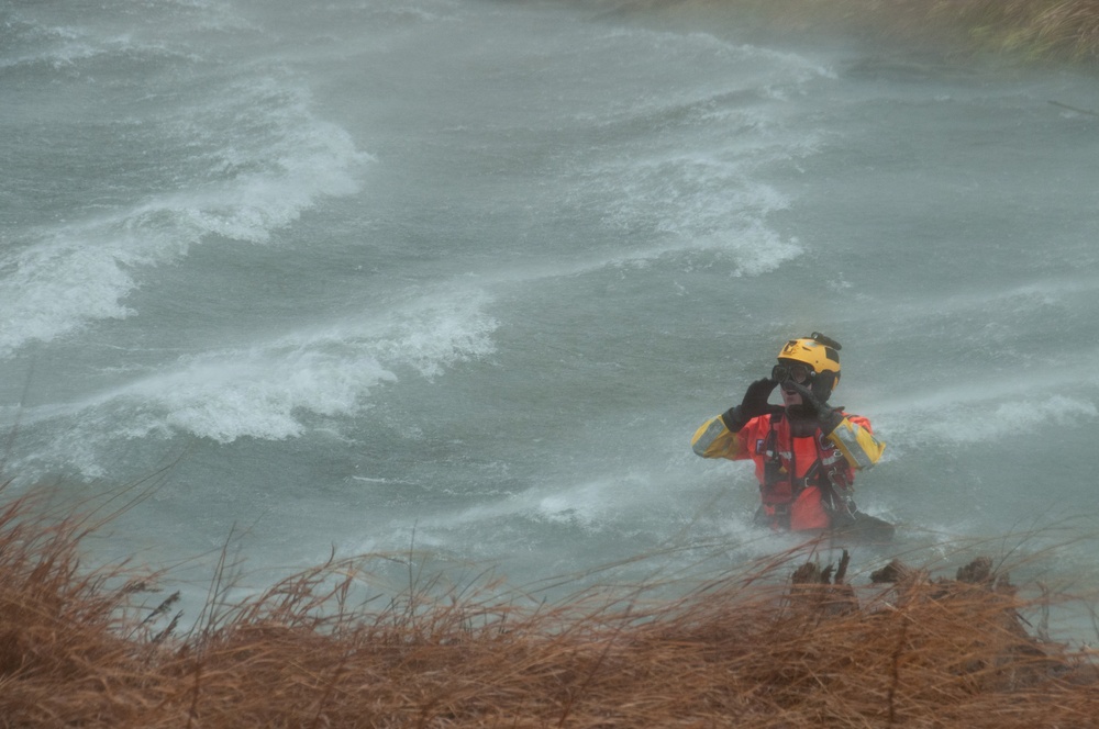 Coast Guard Air Station Traverse City conducts swift water rescue training on Boardman River