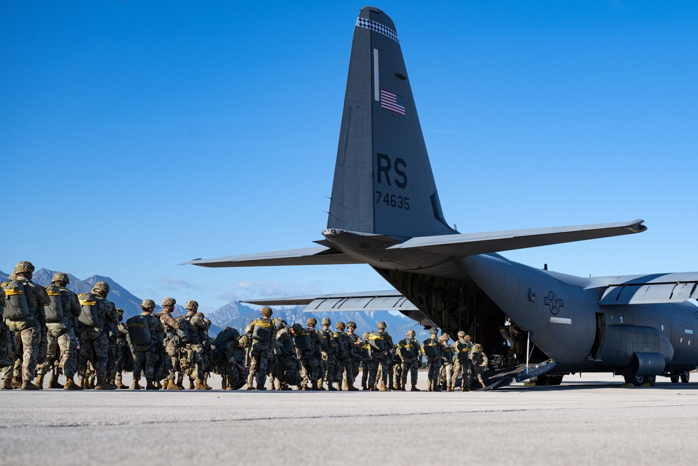 Sky Soldiers and Partners Integrate with 86th AW