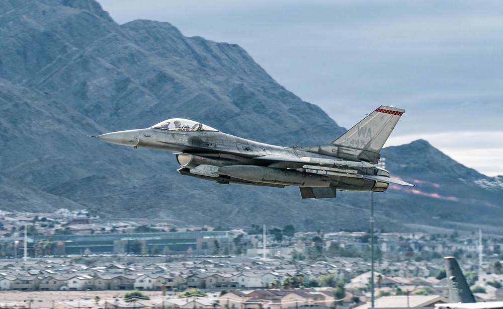 WSINT 25-B take offs