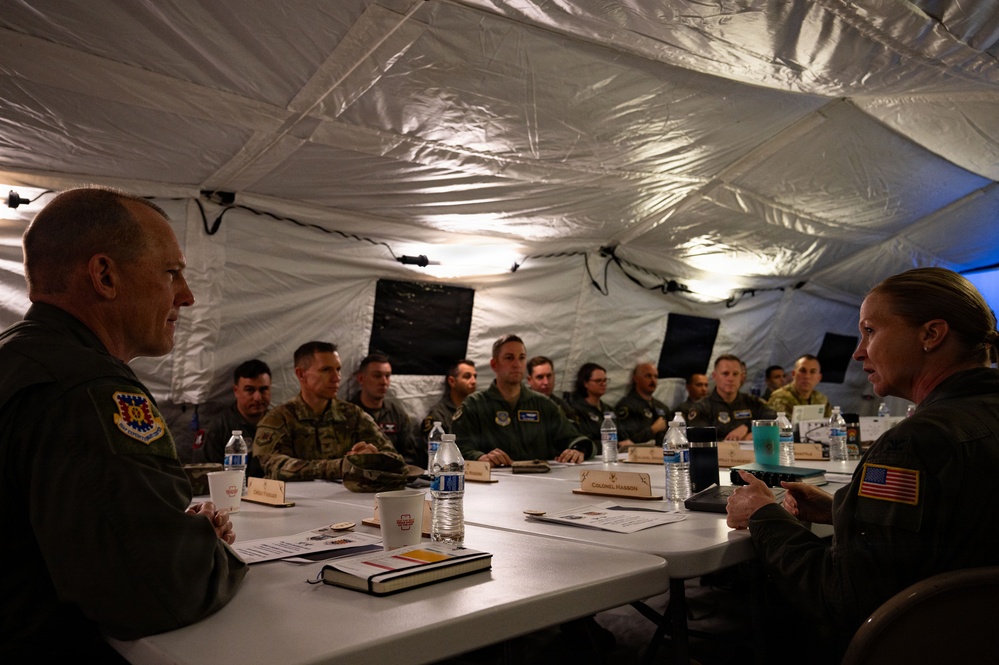 21st AF Commander receives 305th AMW Immersion