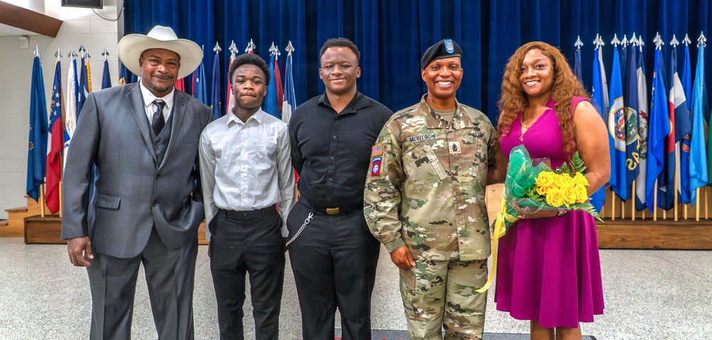 922d Contracting Battalion welcomes new senior enlisted advisor