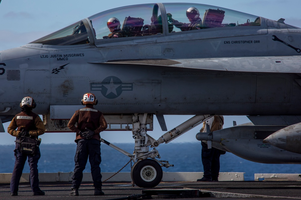 Abraham Lincoln conducts flight operations