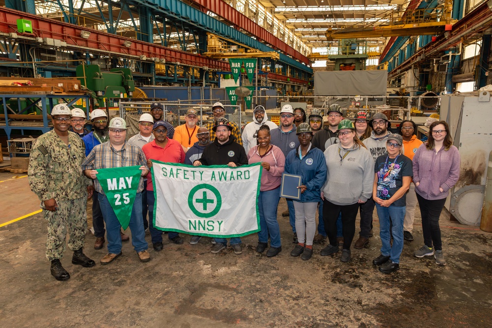 NNSY Celebrates May 2025 Safety Flag Winner