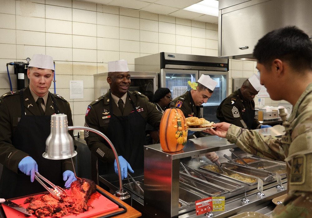 AVCOE Leaders Serve Thanksgiving 2025