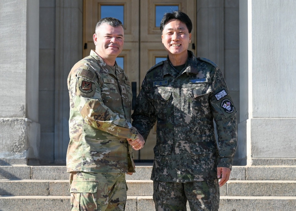 U.S. Air Force and Republic of Korea Air Force “Top Cops” meet on JBA