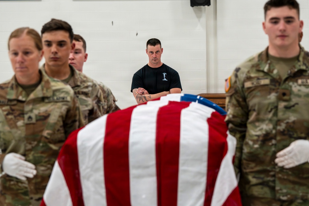 Missouri National Guard Soldiers train for funeral honors duties