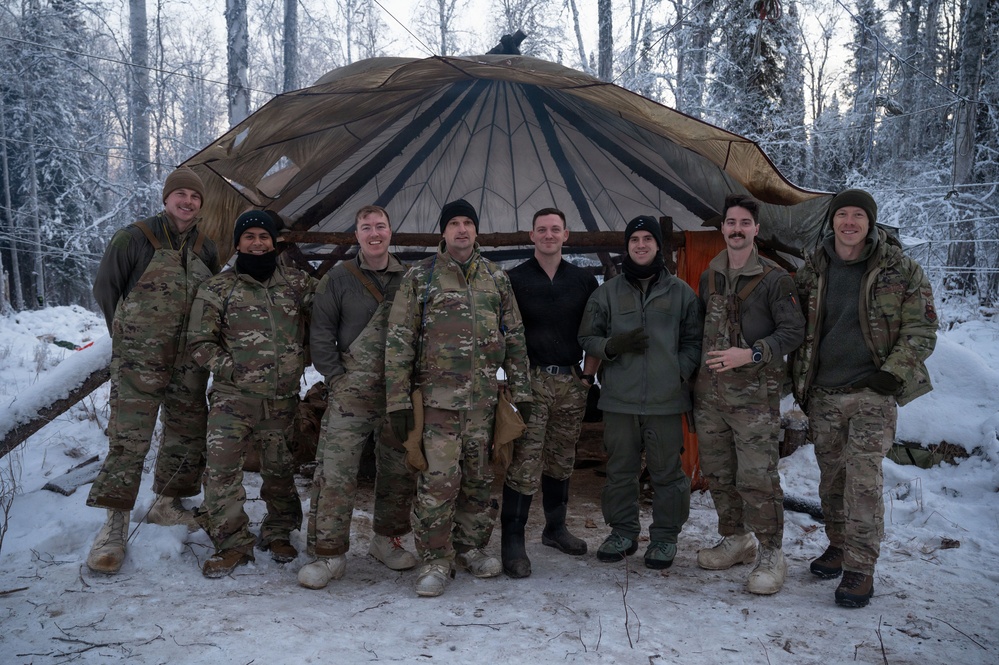 66th TRS Det 1 prepares leaders for Arctic survival