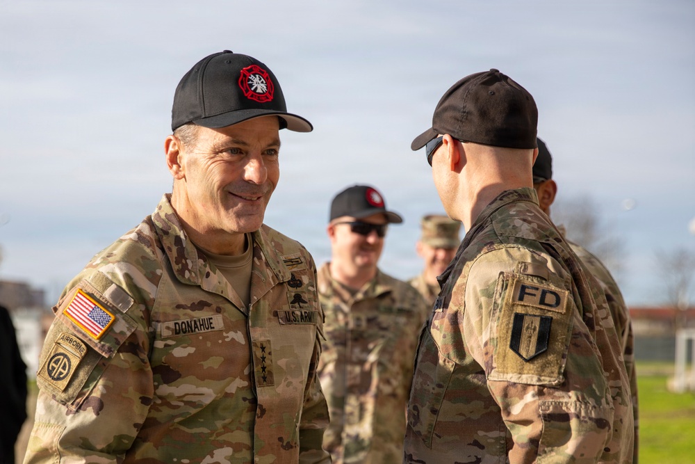 Gen. Christopher T. Donahue, Commanding General of U.S. Army Europe and Africa, Visits Soldiers in Romania