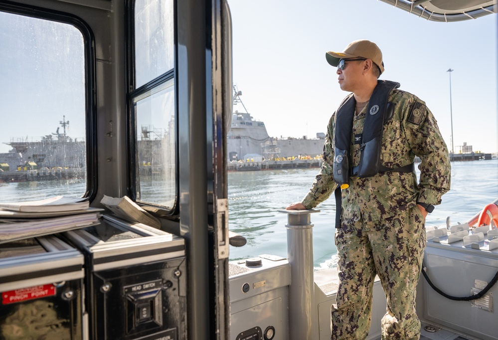 Capt. Brian Bungay Performs Naval Base San Diego Harbor Check