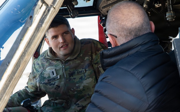 Chef Robert Irvine Visits Soldiers for Thanksgiving in Romania
