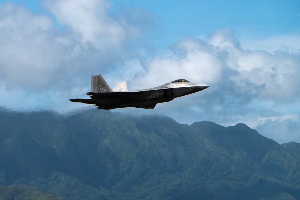 Total Force Airmen Execute Integrated Combat Turn for F-22 Raptors