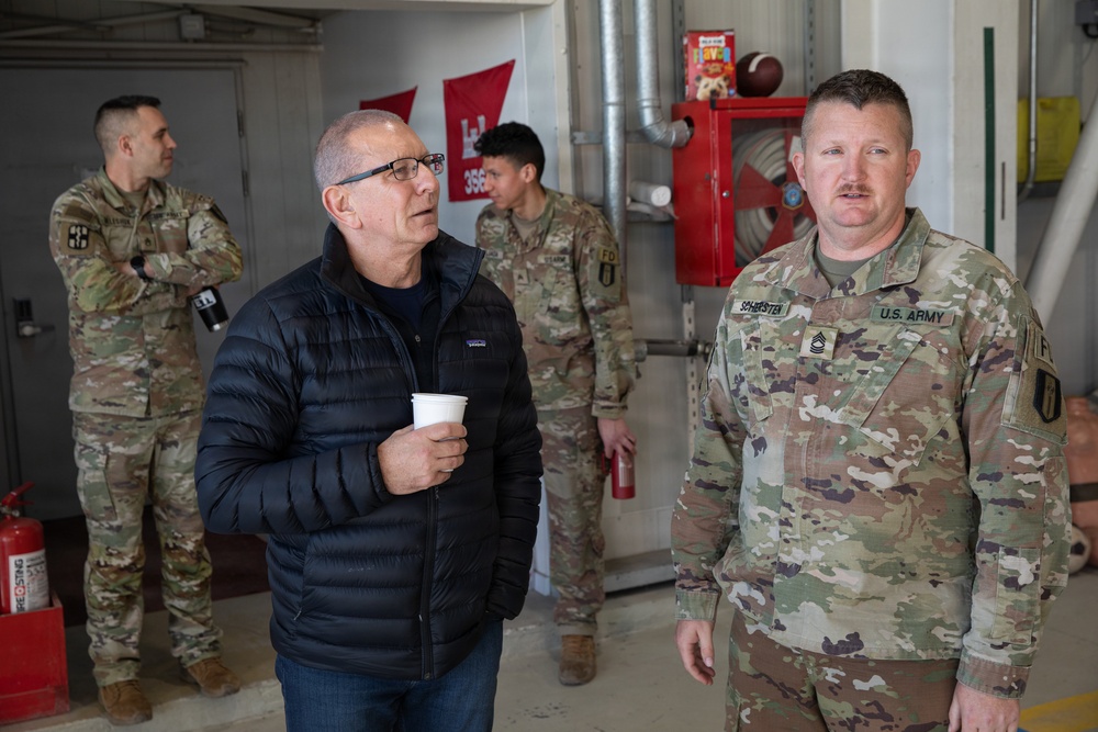 Chef Robert Irvine Visits Soldiers for Thanksgiving in Romania