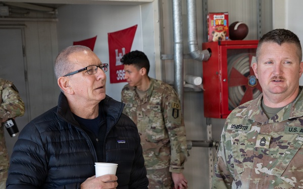 Chef Robert Irvine Visits Soldiers for Thanksgiving in Romania