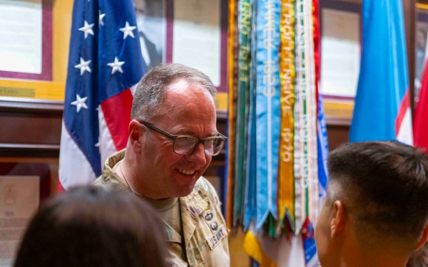 Lt. Gen. Isenhower Assumes command of CAC