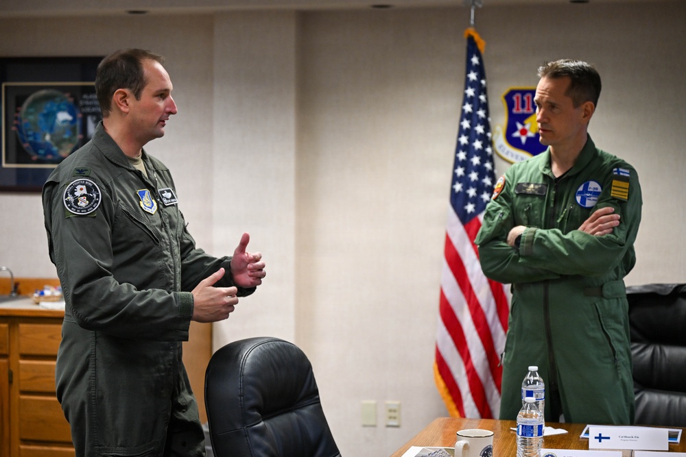 Finnish Air Force leaders visit Eielson