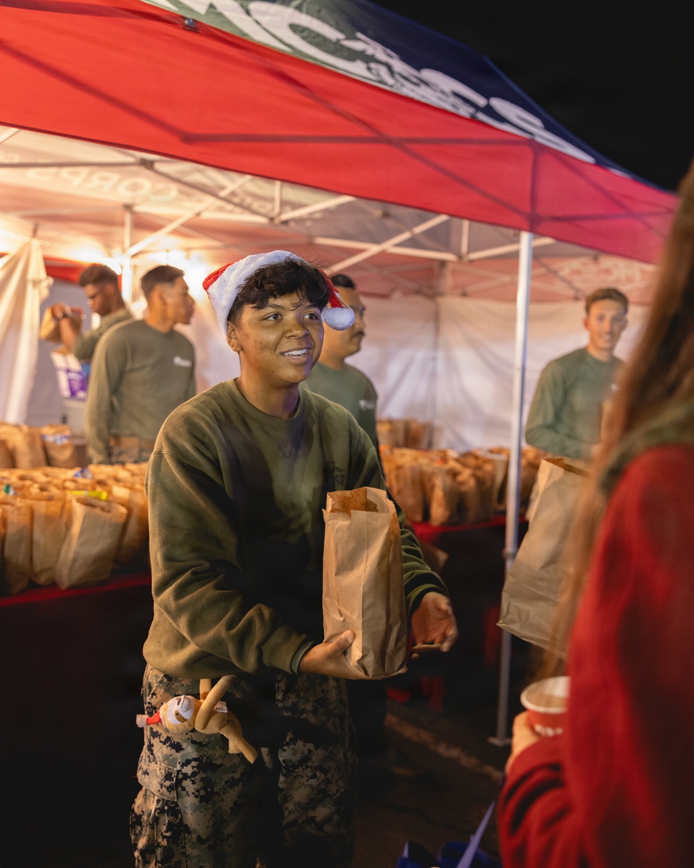 MCCS Camp Pendleton Hosts the 2025 Tree Lighting Celebration