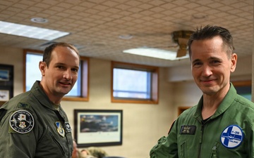 Finnish Air Force leaders visit Eielson