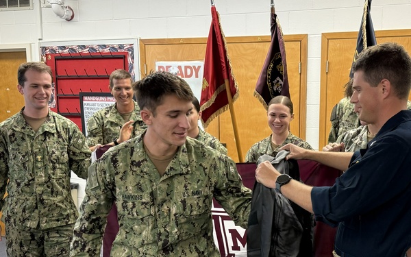 32 NROTC Midshipmen Select First Ship Assignments