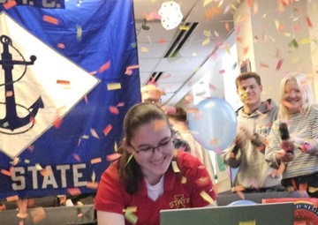 32 NROTC Midshipmen Select First Ship Assignments