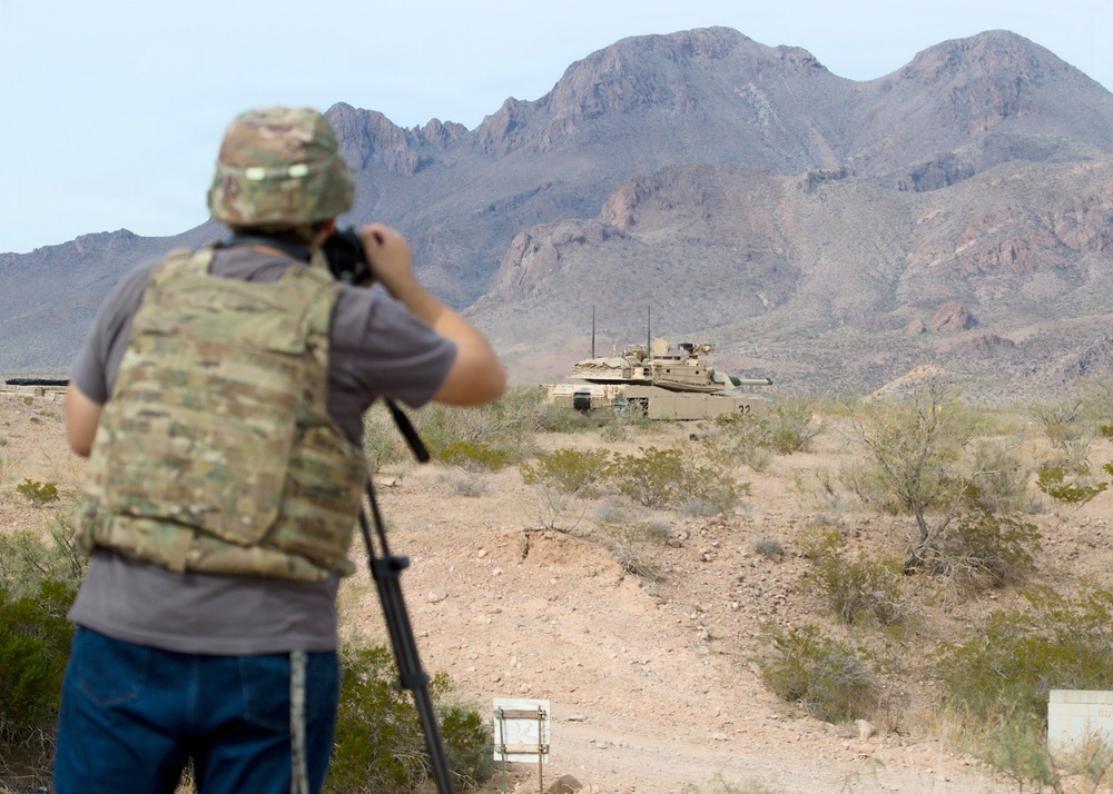 1st AD welcomes media for live-fire exercise, Best Tank Crew competition